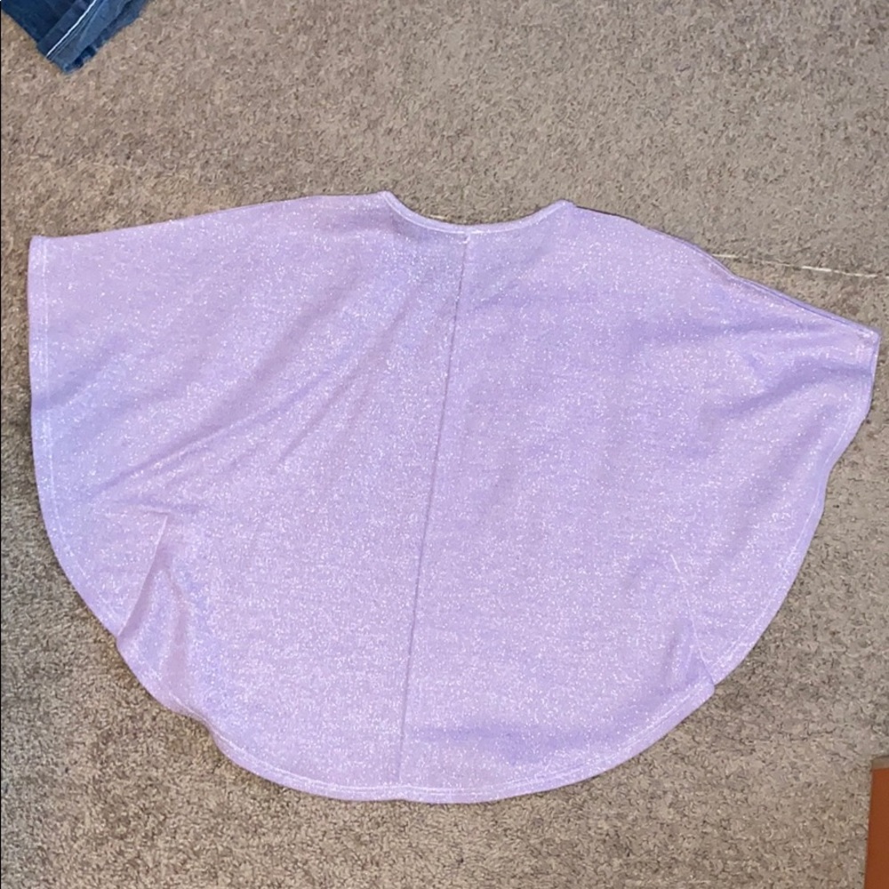 Top - Picture 2 of 3